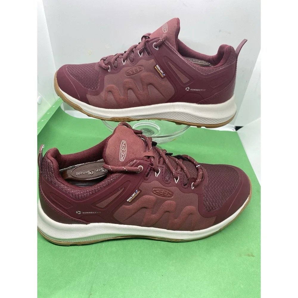KEEN Explore WP Tawny Port/Satellite Hiking Outdoor Trail Shoes Womens Sz 9.5